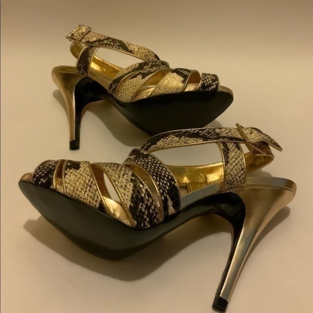 BCBG Girls Heels - Picture 5 of 6